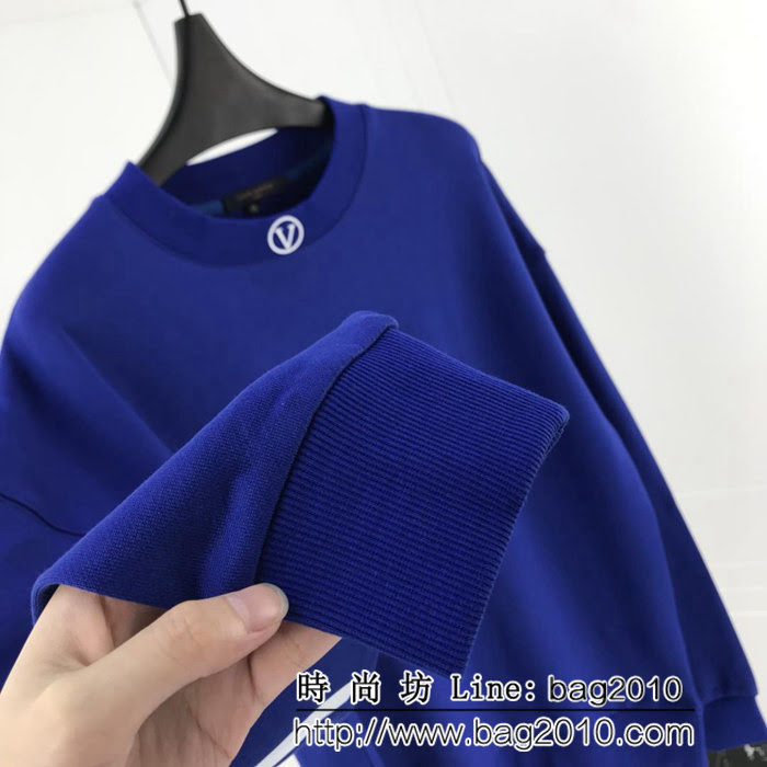 LV路易威登 18FW秋冬新款 領口小V字母 背後logo印花 純棉衛衣 情侶款 ydi1711